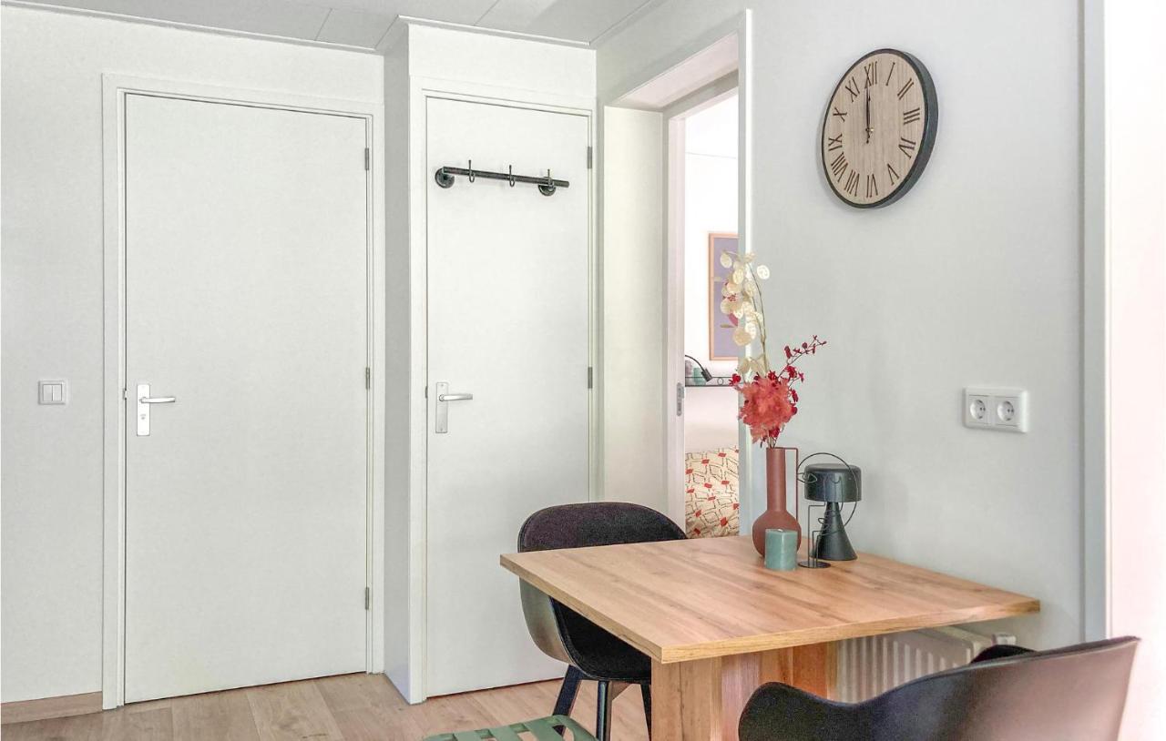 Cozy Home In Heinkenszand With Sauna Dış mekan fotoğraf
